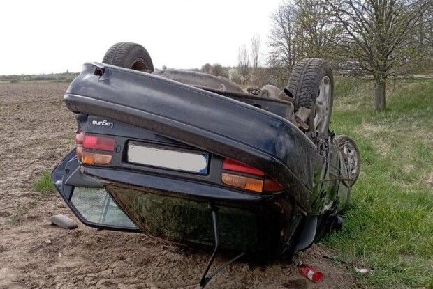 В аварії поблизу Луцька травмовано трьох людей, серед яких 14-річна школярка