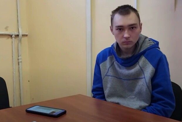 Перший вирок воєнному злочинцю: росіянина посадили довічно