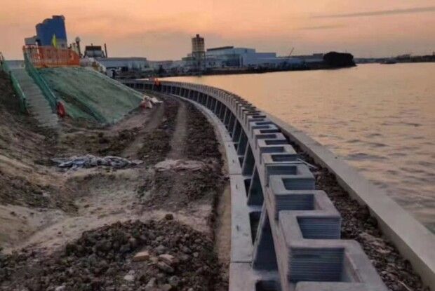 У Китаї надрукували стіну для захисту від повеней