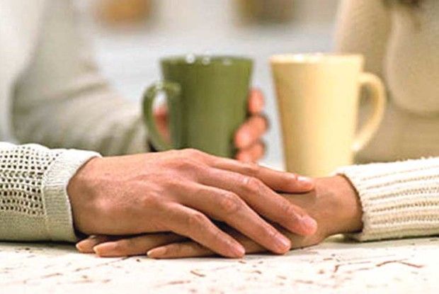 Просто зустрілися дві самотності…