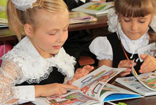 ПІДРУЧНИКІВ У ШКОЛАХ НЕ БРАКУВАТИМЕ