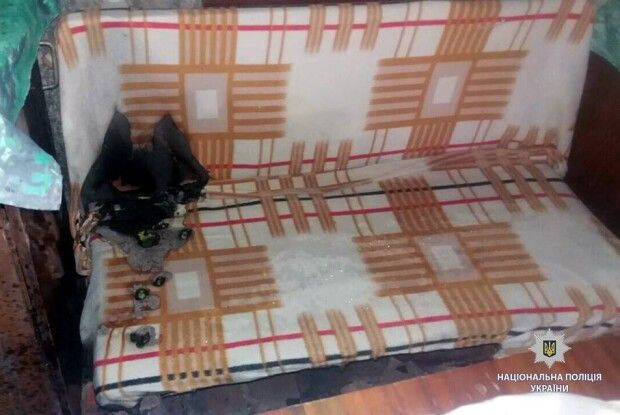 Чоловік кинув «коктейль Молотова» в альтанку, де була дитина