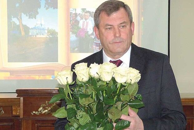 «Пане сенаторе, не бажаємо вам дороги легкої, але бажаємо дороги чесної»