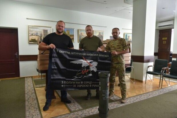 Луцька громада передала партію допомоги військовим