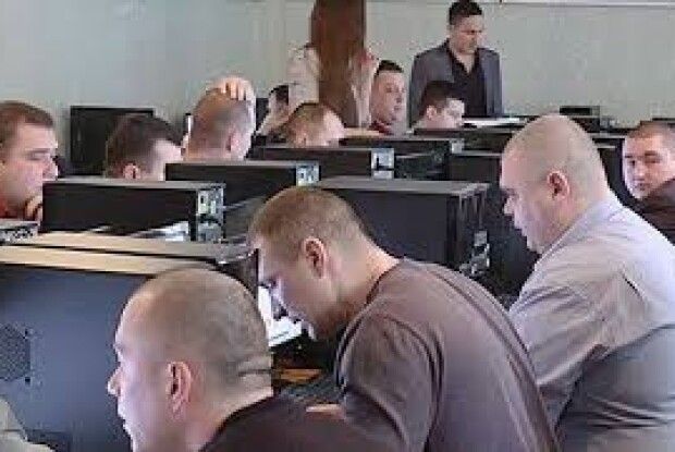 Рівненські поліцейські -- на іспит