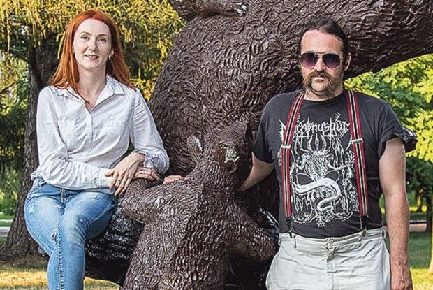 Деруни до Франції доведуть