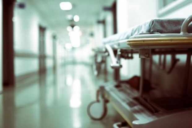 У Горохівську лікарню привезли непритомного, окровавленого і п’яного чоловіка