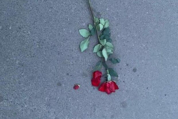 У місті на Волині сьогодні громадська панахида: проводять в останній путь воїна