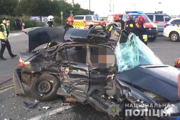 ДТП, що забрала життя 18-річної дівчини на Рівненщині: з'явилося відео з місця події 