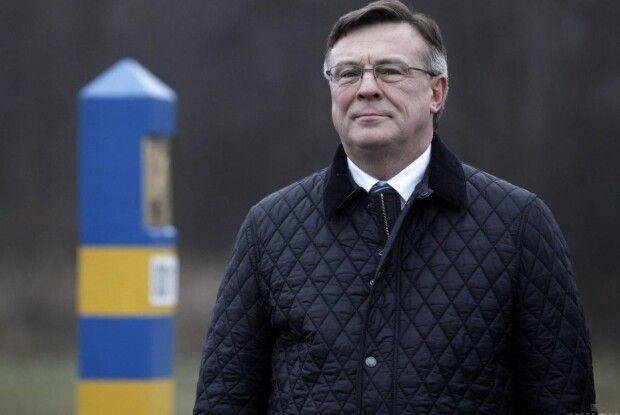 Підозрюваний у вбивстві колишній очільник МЗС Леонід Кожара вийшов із СІЗО під заставу