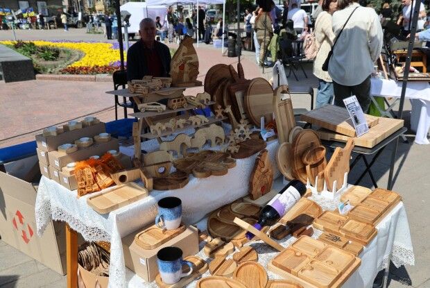 Четвертий ярмарок ветеранського бізнесу у Луцьку вразив своїм масштабом (Фото)