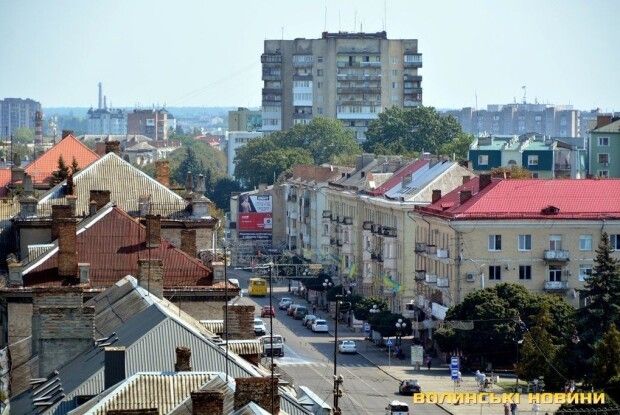 У Луцьку оголосили низку тендерів на ремонти: де і що робитимуть