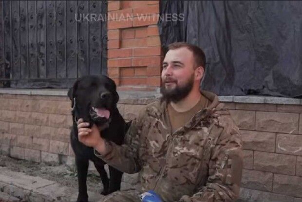 Красунчик на війні: історія собаки, який захищає Україну на передовій (Відео)