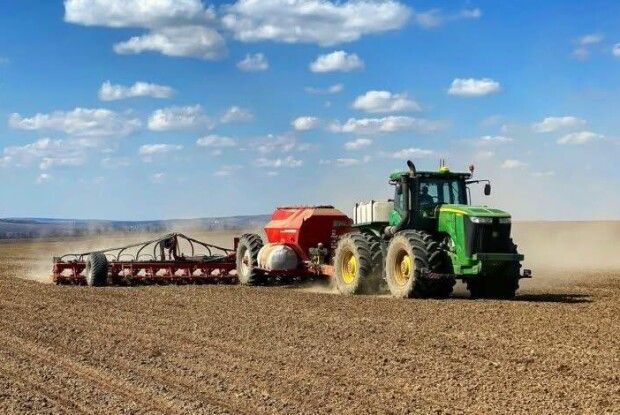 Волинські аграрії вже засіяли понад 80% запланованих площ ранніх культур