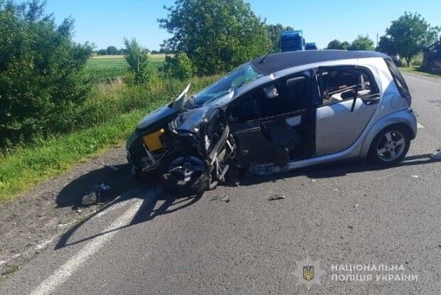 Волинська поліція розшукує свідків аварії, в якій постраждало 5 людей