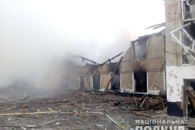 На Харківщині мати закрила тілом дитину і загинула (Фото)