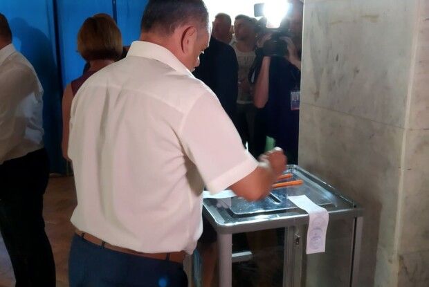 Волинські депутати звільнили з посади голови облради Ігоря Палицю 