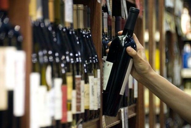 Погуляйко пояснив, чому на Волині дозволили продаж пива, вина і слабоалкоголю