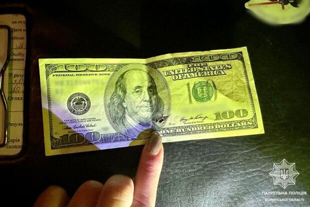 На Волині п'яний водій проігнорував червоний сигнал світлофора