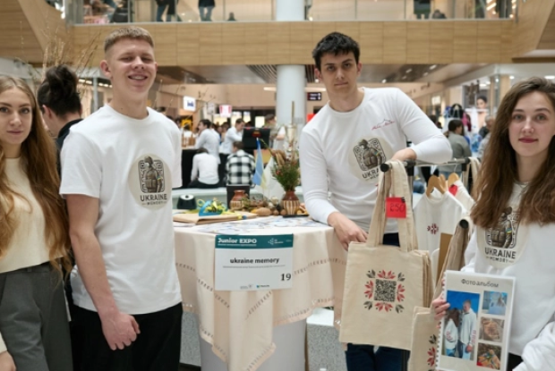 Юні підприємці з Волині вразили ідеями на молодіжному ярмарку Junior EXPO 2025 у Львові  