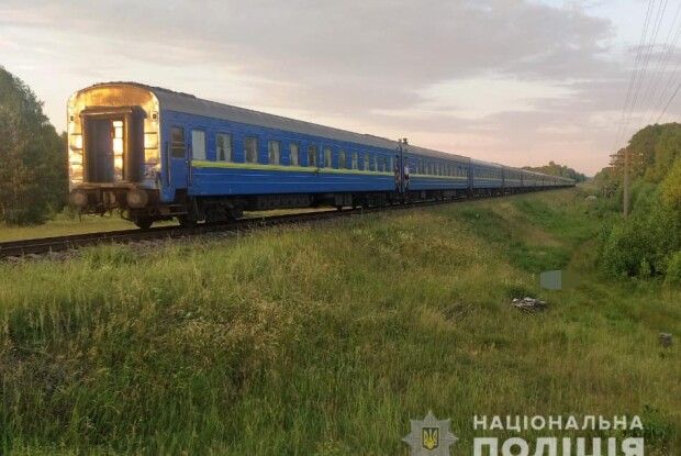 В’їхав у поїзд: у Маневичах загинув мотоцикліст