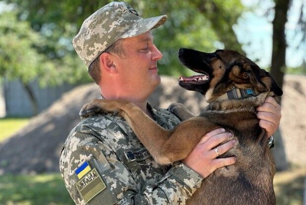 Як боєць «Люті» та його вірна напарниця ловлять порушників на Волині