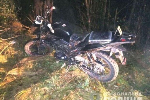 Їхав за кермом: 14-річна дитина загинула у ДТП на Рівненщині (Фото)