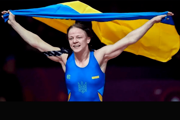 Українка Ірина Коляденко яскраво помстилася за відмову від паспорта з тризубом