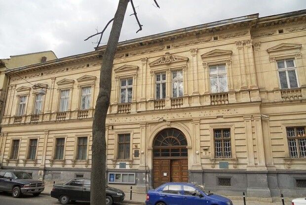 З Львівської галереї мистецтв накрали старовинних експонатів на понад півсотні мільйонів 