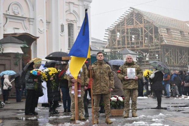 Лучани попрощалися із захисником України Валентином Бугайчуком