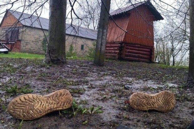 На Волині з 30-метрової криниці дістали чоловіка