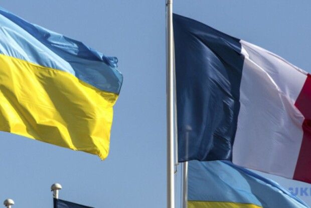 У Франції вперше видали підручник-самовчитель української мови