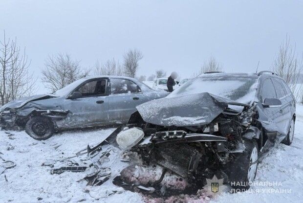 На Волині внаслідок ДТП постраждали троє людей - поліція розпочала слідство