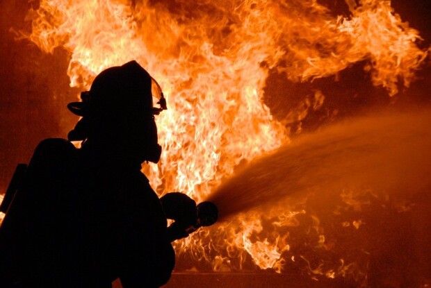 У Старій Вижві  через пожежу люди ледь не залишилися без житла 