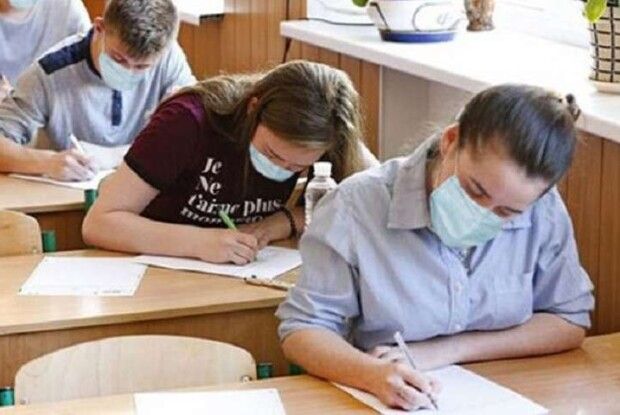 Обов'язкове ЗНО з математики: що кажуть луцькі школярі та вчителі