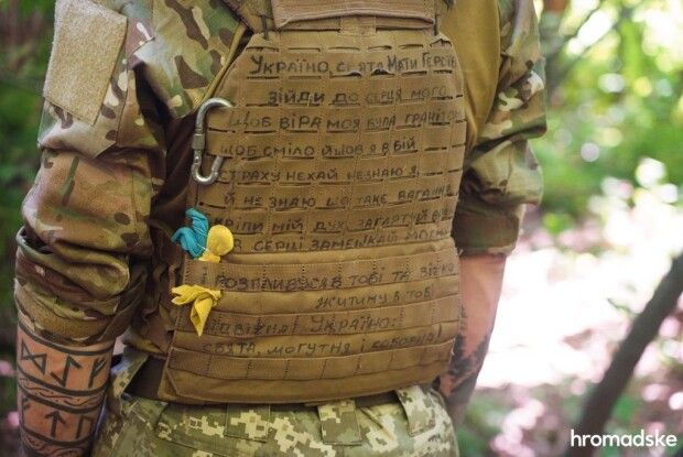 Волинський парамедик на фронті: «Я не боюся мертвих, я боюся живих» (Відео)