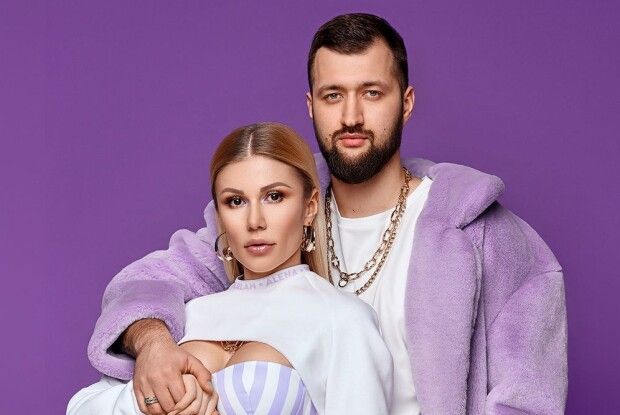 Відоме зіркове подружжя розповіло про втрату двох дітей