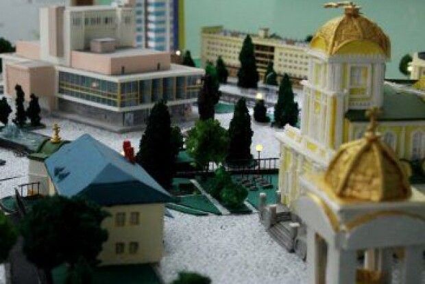 Студенти Луцького НТУ створили унікальний макет театрального майдану