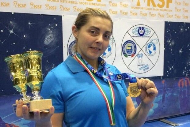 Рівнянка – серед найсильніших гирьовиків світу