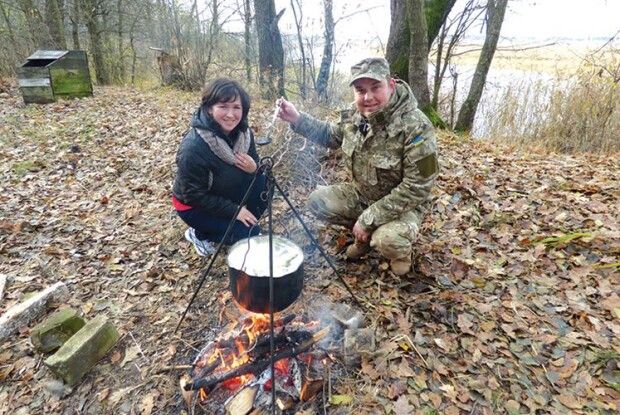  «Я хрестика Вані подарувала перед від’їздом в АТО, щоб беріг його»: неймовірна історія кохання подружжя з Волині