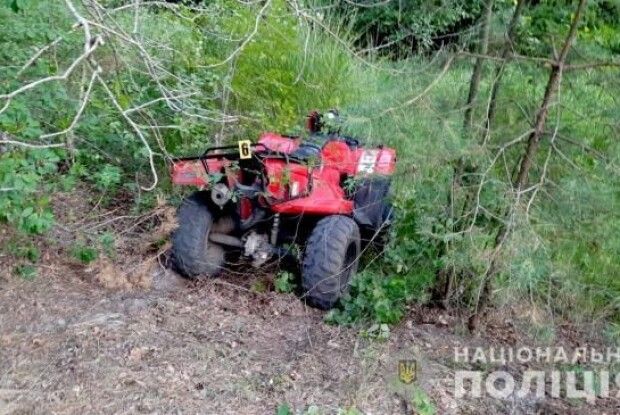 Врізався у дерево: на Рівненщині загинув 16-річний водій квадроцикла (Відео)