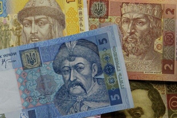 У магазинах Луцька перестають приймати купюри номіналами 1, 2, 5 та 10 гривень
