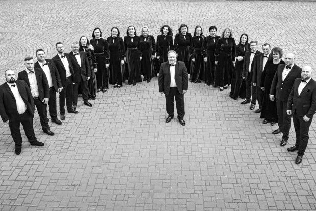 Легендарний церковний хор «Оранта» з Луцька святкує 35 років незламного служіння українській пісні