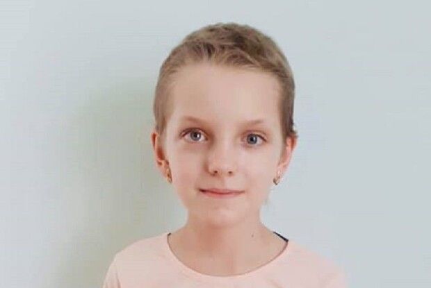 Шестикласниця з Рівненщини повернула зір, видала книжку і перемогла у міжнародному фестивалі (Фото)