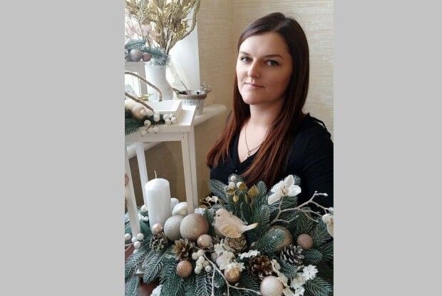 Ратнівчанка створила понад 500 новорічних композицій