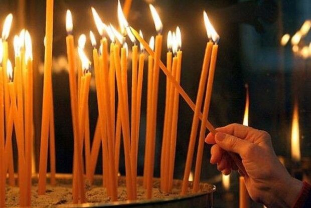 «За комфортні умови треба платити», – владика Михаїл пояснив, чому в церкві за свічки беруть гроші