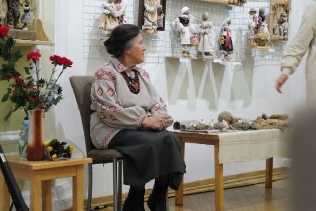 У Рівному відкрилася виставка «Дивосвіт поліської ляльки»