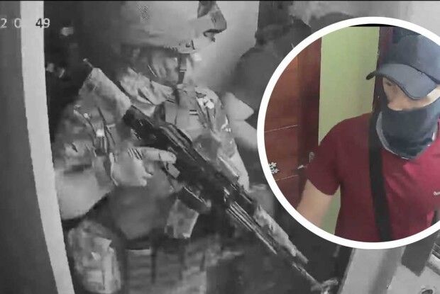Херсонець показав, як окупанти вдерлися до його квартири: відеозапис з камери