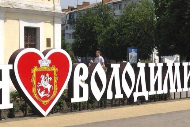 Хто і чому виступає проти перейменування княжого міста