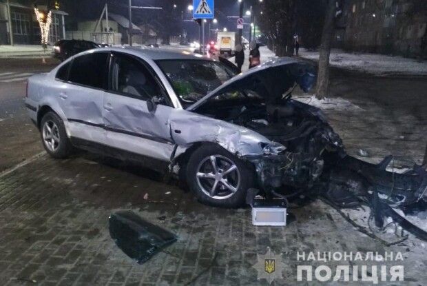 У Луцьку авто збило дівчину на тротуарі: в поліції розповіли деталі (Фото)  